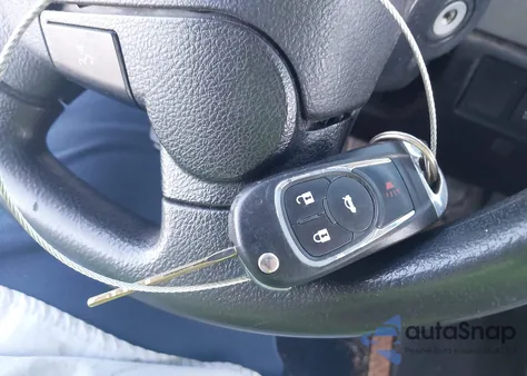 2011 Toyota Tundra Grade 5.7L V8 z USA, uszkodzony, nr VIN 5TFDY5F15BX194204